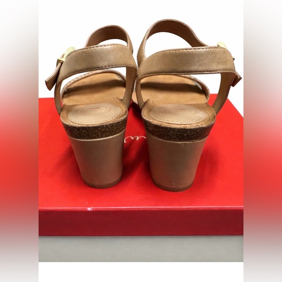 Nurture Daviee Sandals Size 8.5M Leather Block Heel – With Box - Picture 7 of 11